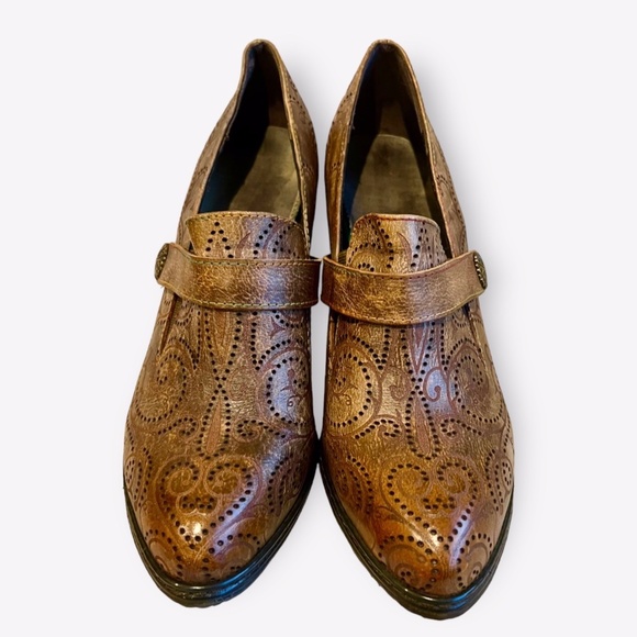 Retro Chunky Heeled Leather Slip on Heels Sz 41 - Picture 2 of 9